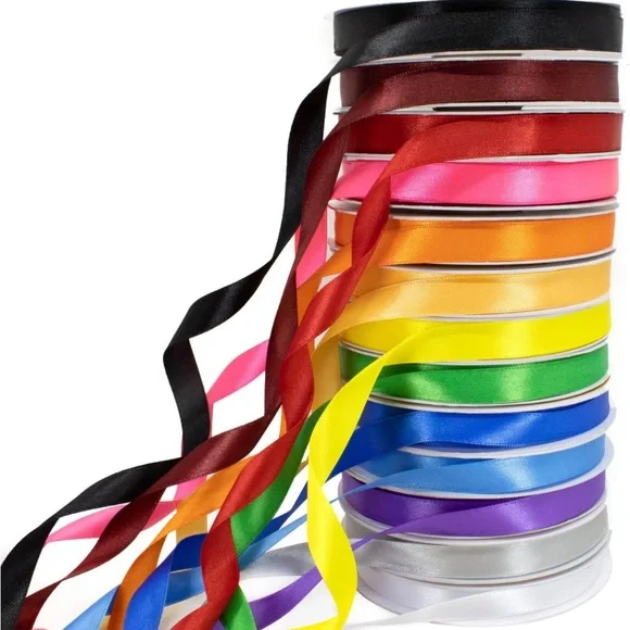 Red Ribbon - Picture 5 of 9